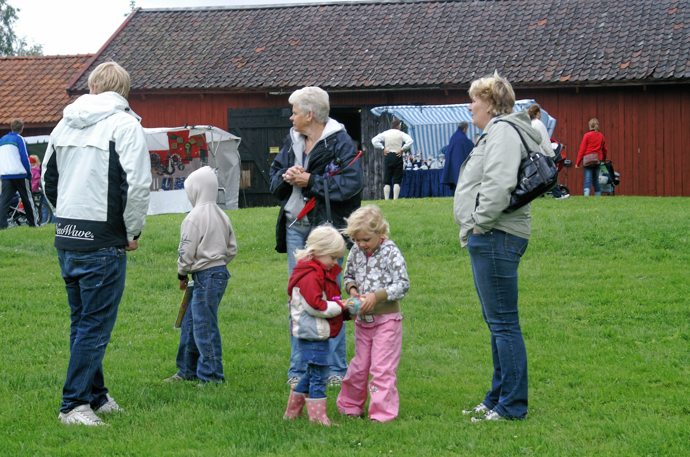 Besökare Wiknerspelen 2007.jpg